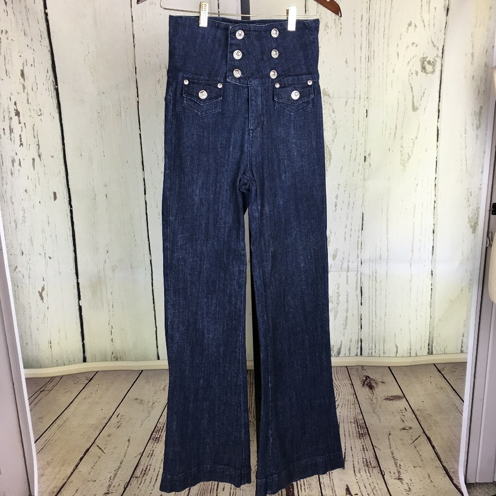 High Waisted Rockabilly Flare Jeans